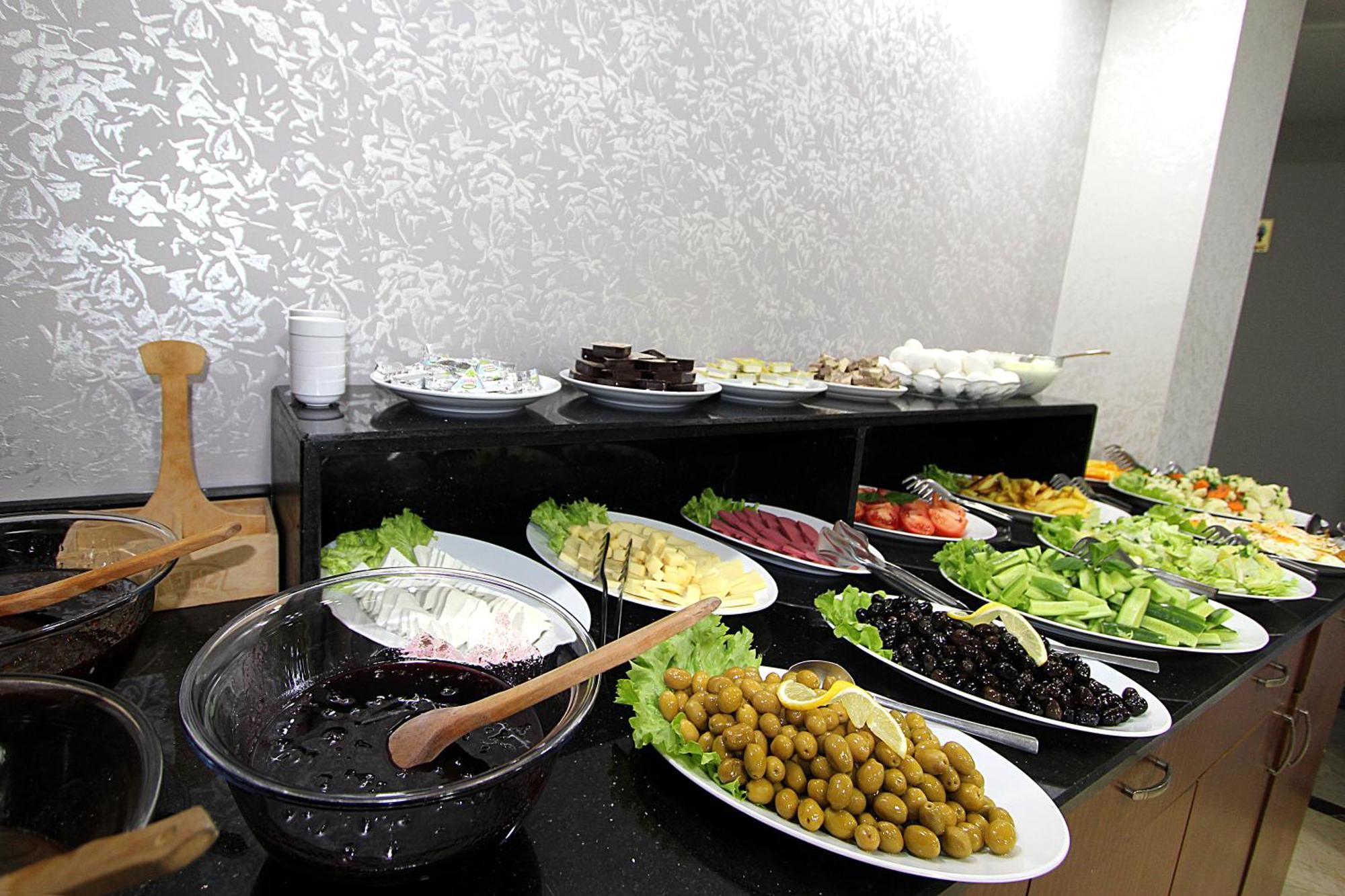 Lyon Hotel Istanbul Eksteriør bilde