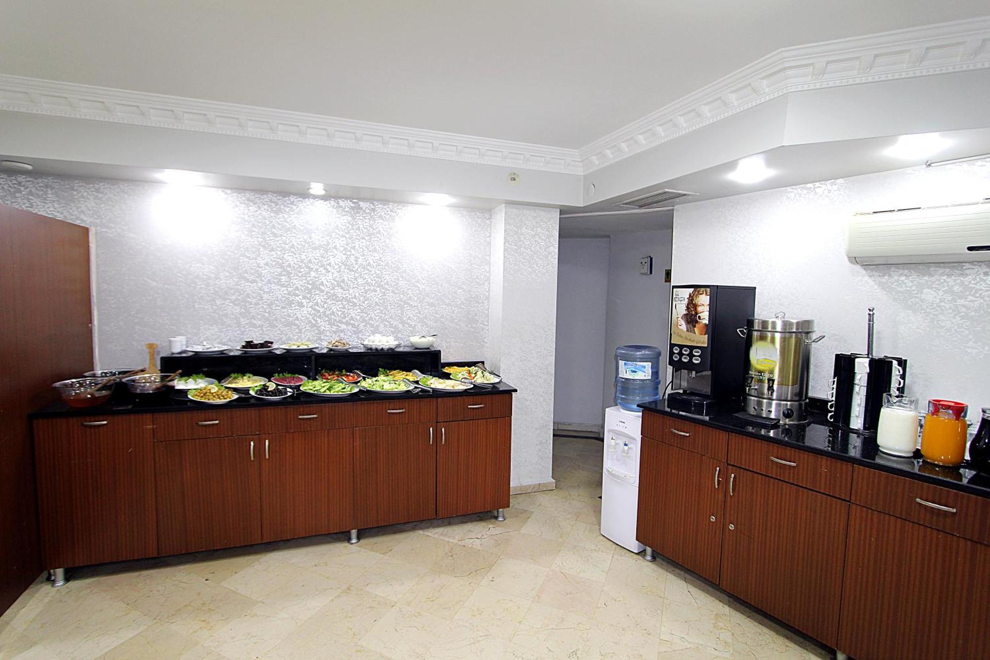 Lyon Hotel Istanbul Eksteriør bilde