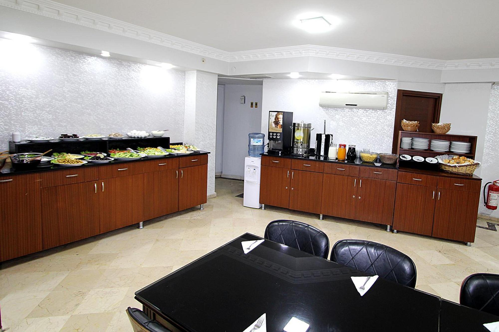 Lyon Hotel Istanbul Eksteriør bilde