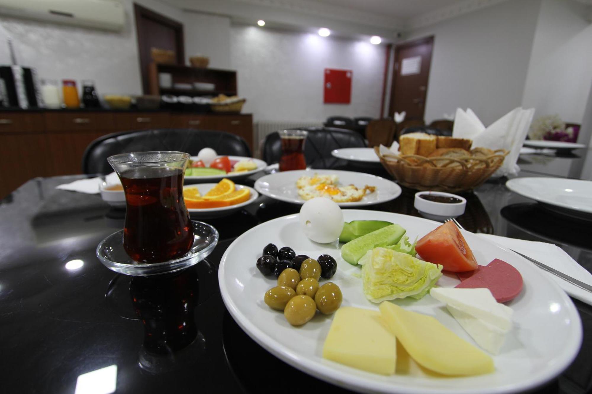 Lyon Hotel Istanbul Eksteriør bilde